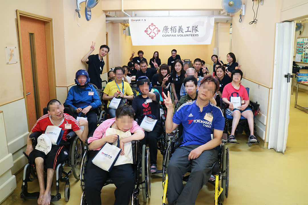 與傷健人士中秋聯(lián)歡