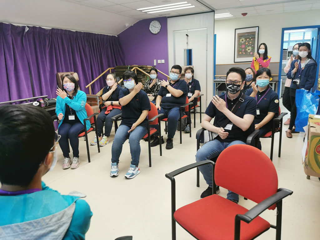 舉辦“動(dòng)起來”之抗疫同行大使活動(dòng)